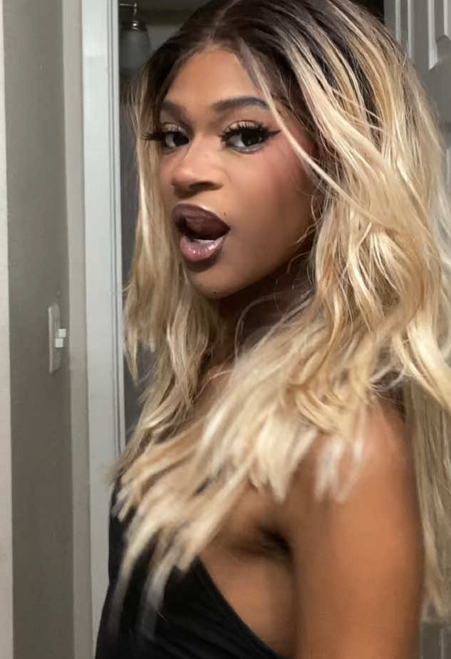 @LariahDeanne
