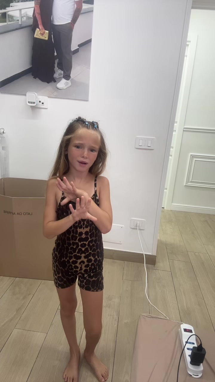 @Claudia Langella