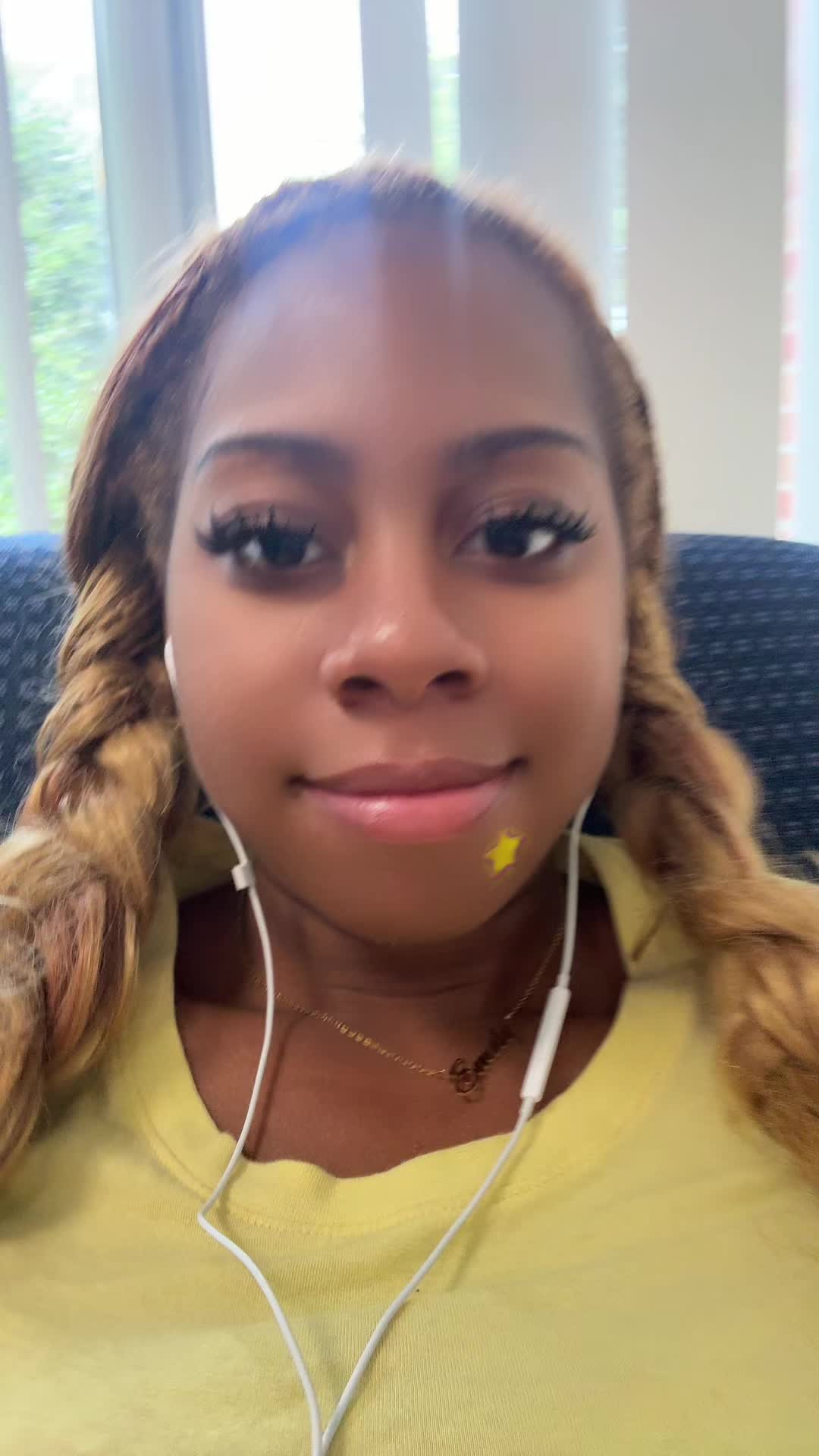 @Dollface