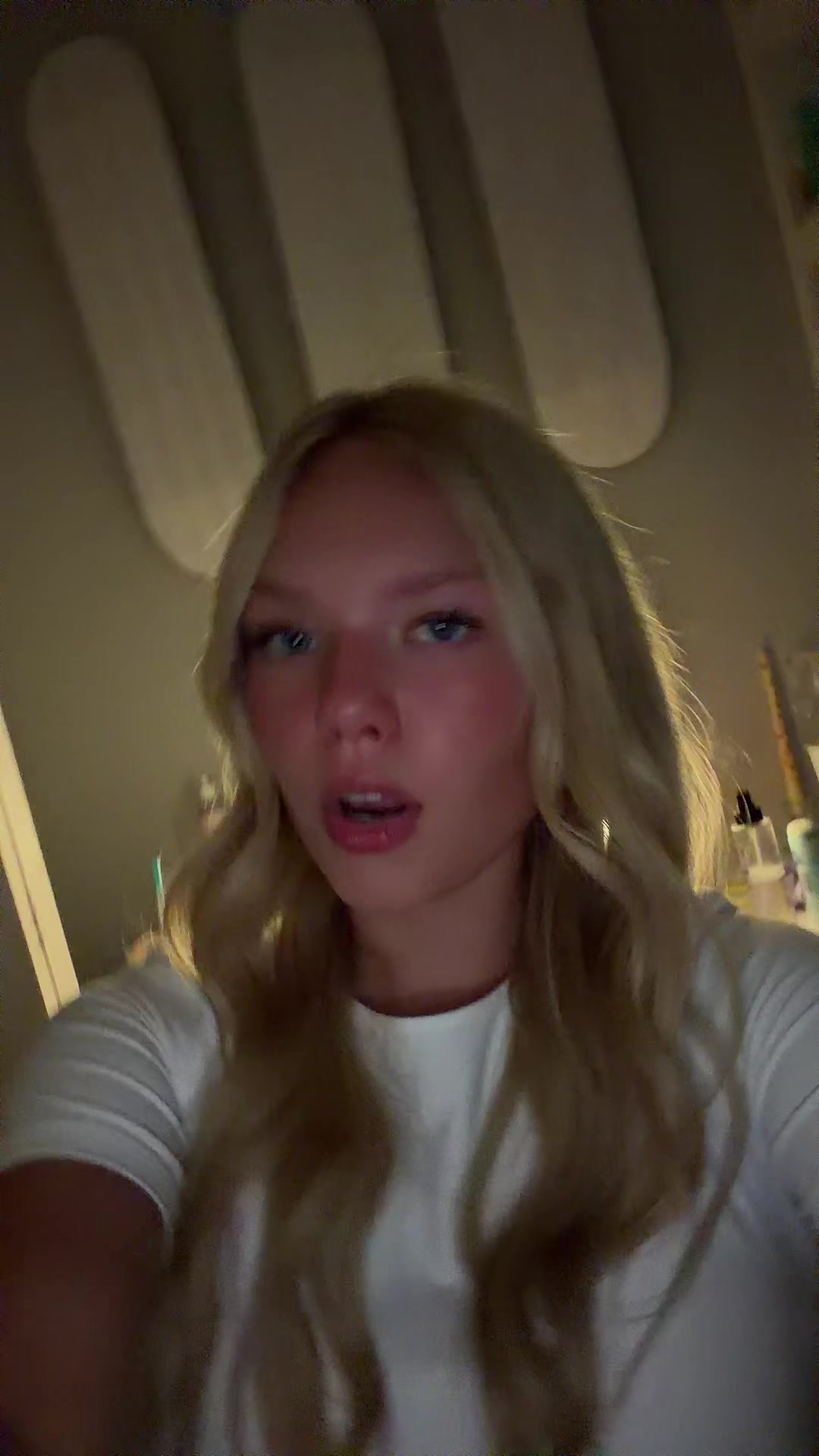 @Ella