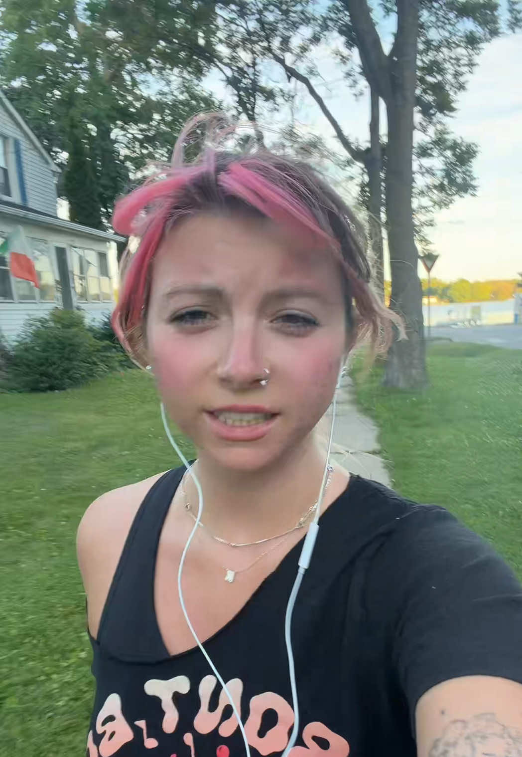 @yeeitskee