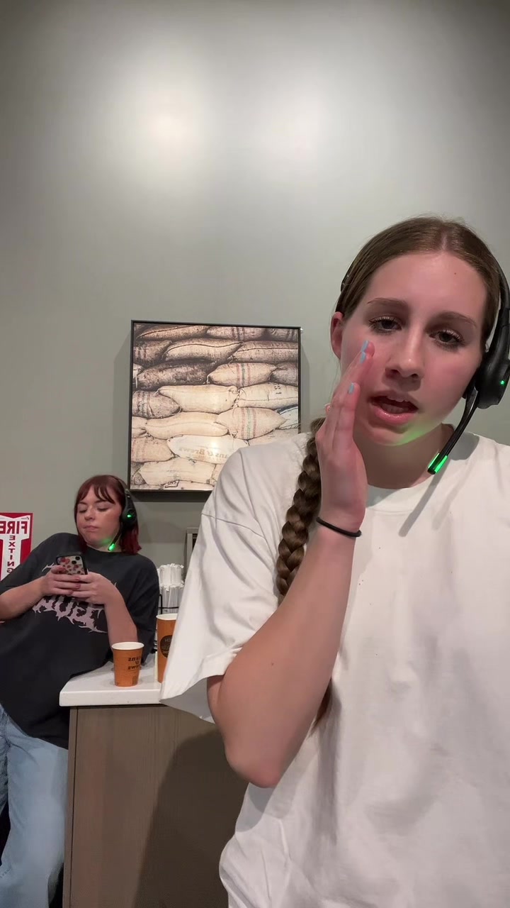 @Ella