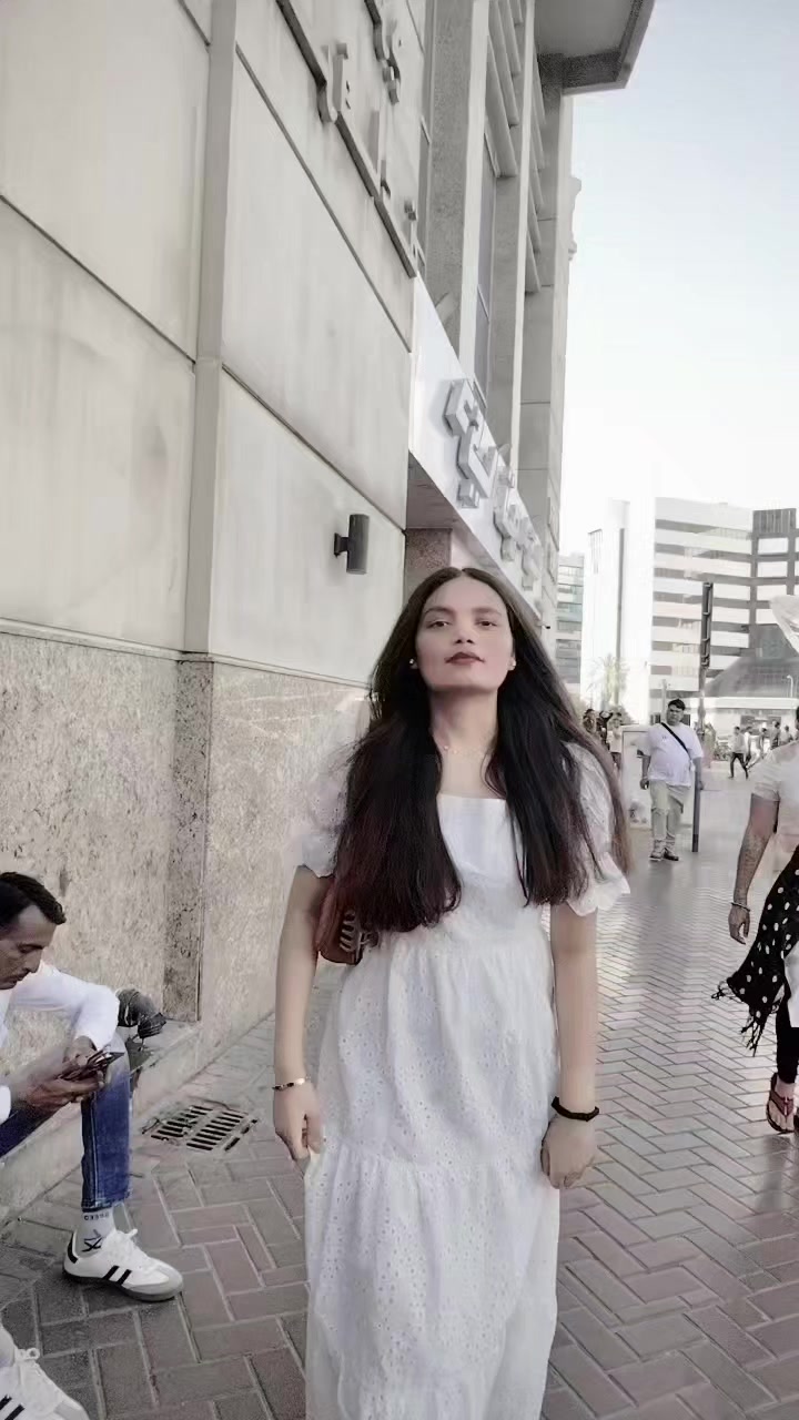 @🖤