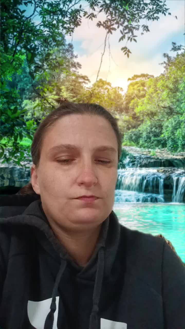 @lizhunt