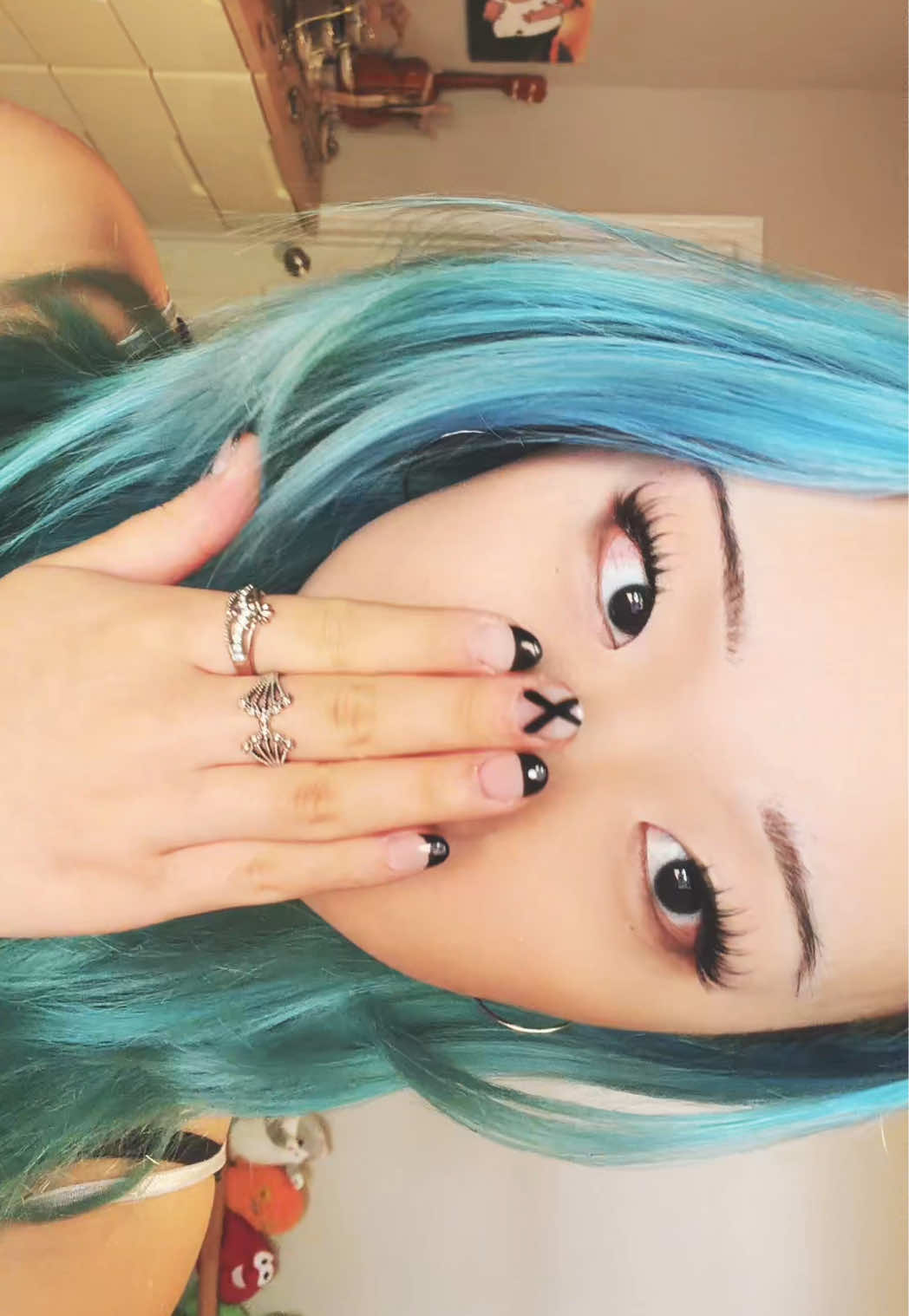 @clitterbomb🪽