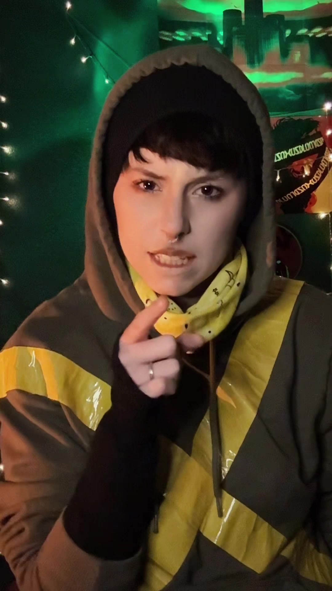 @dema.profit |-/