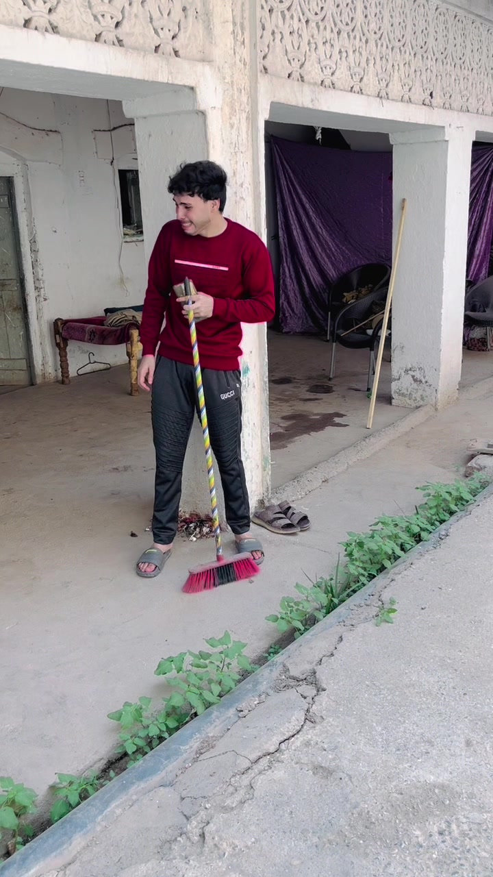 @hasnainshahi_27