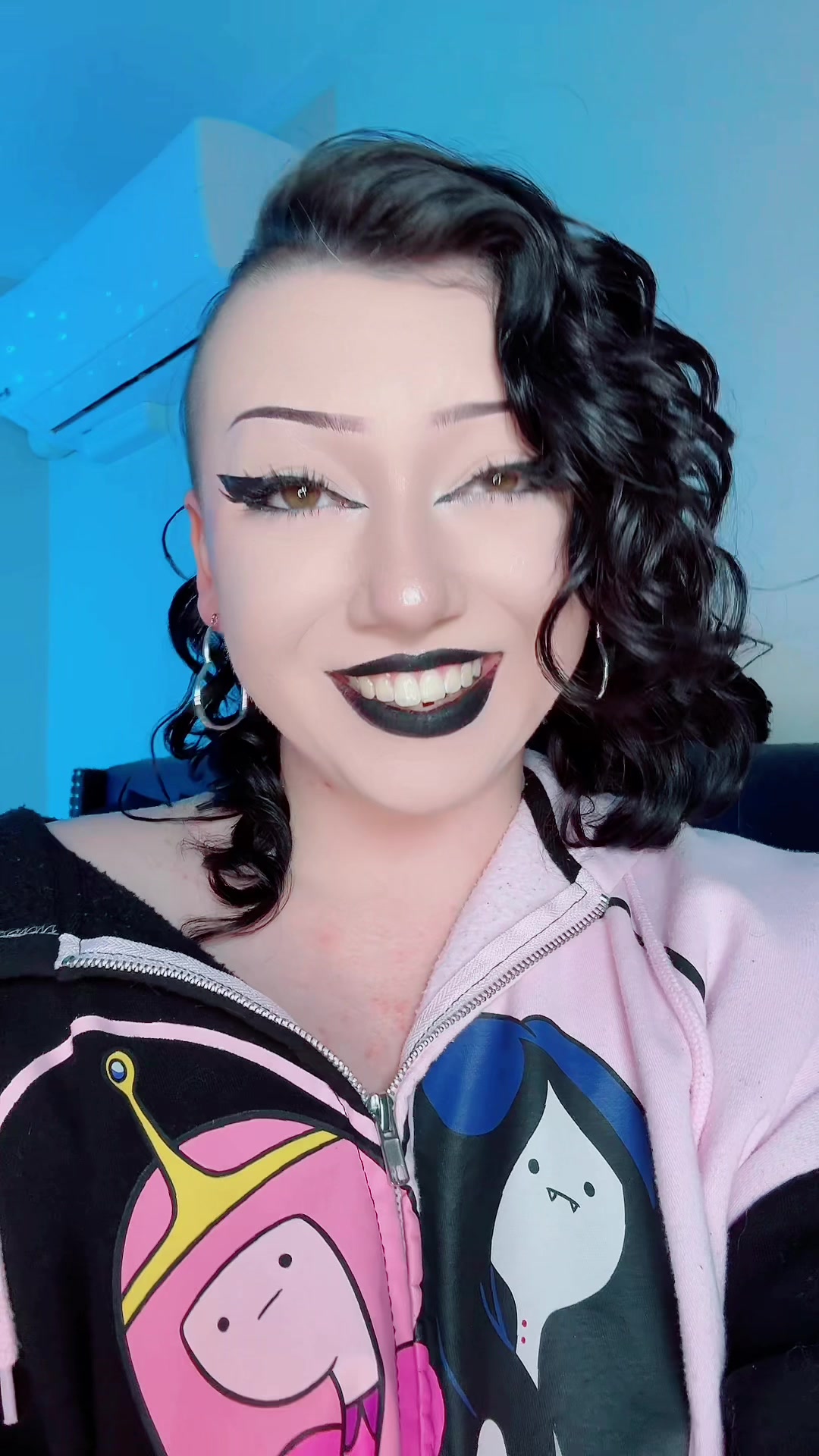 @succubuss.princuss