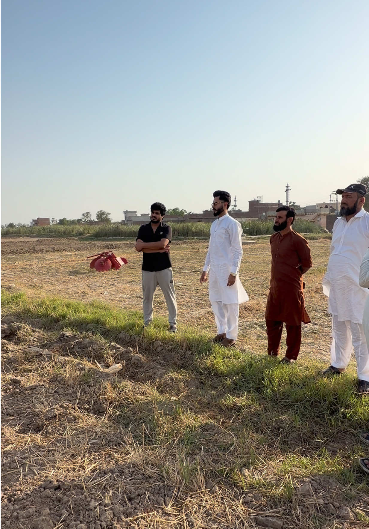 @(GRAND LIVING) USAMA GROUPS”