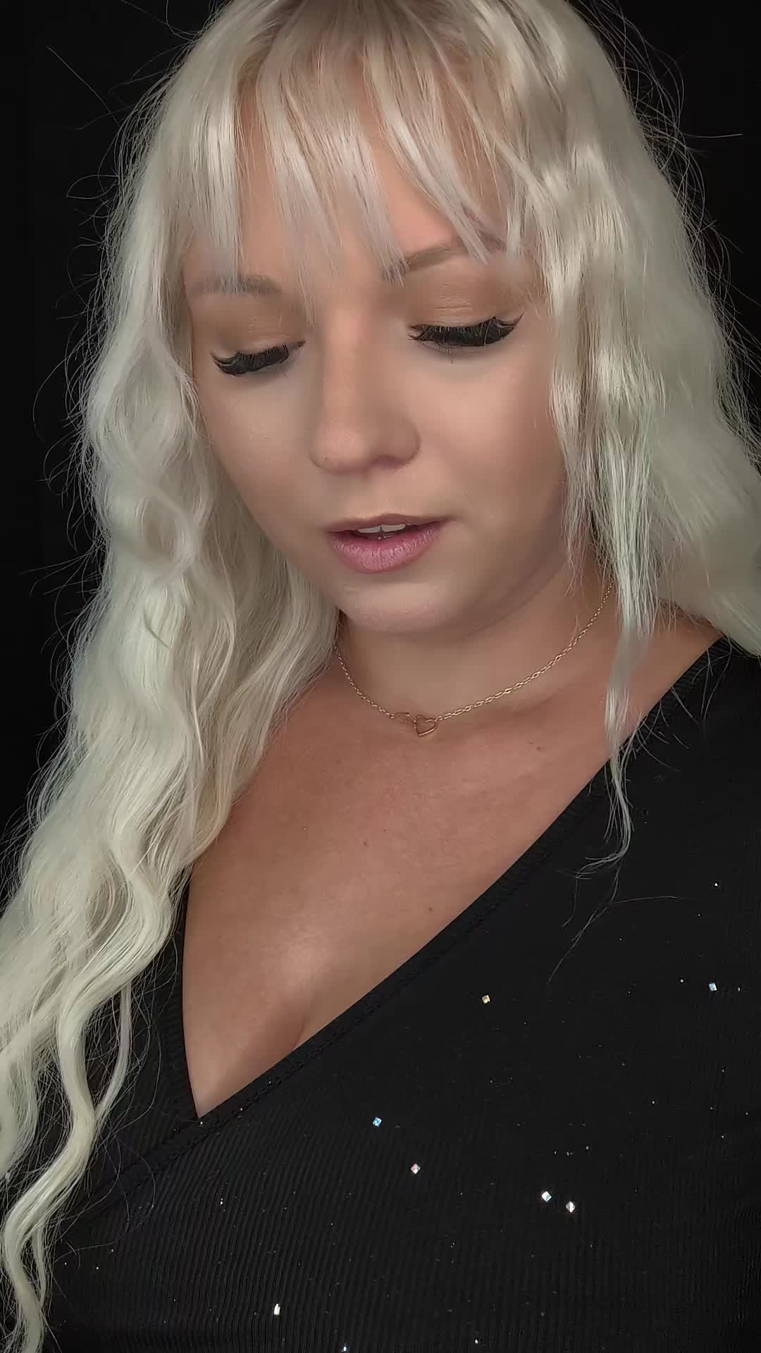 @Typicaltinaaa
