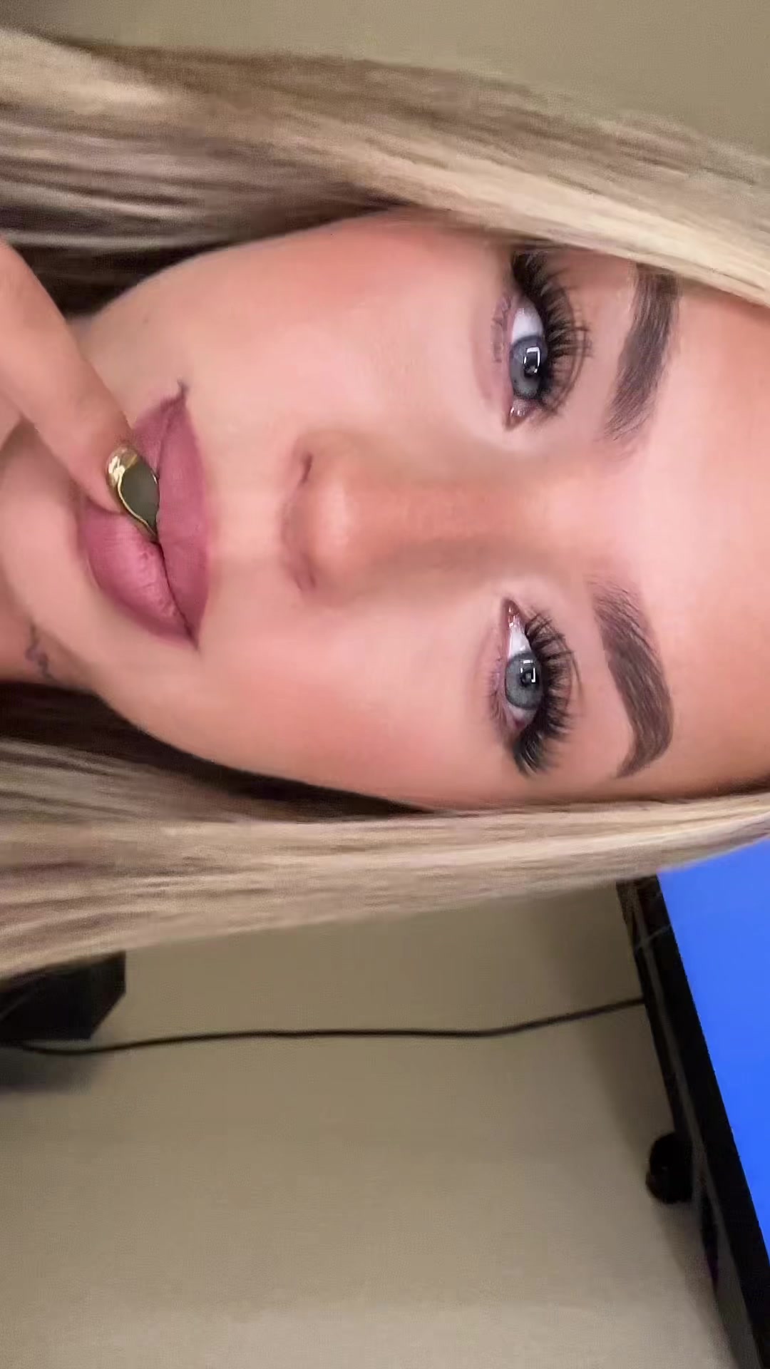 @lyss