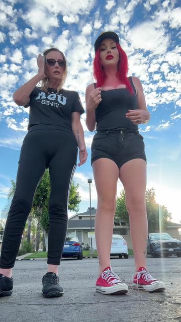 @Justkween Co.