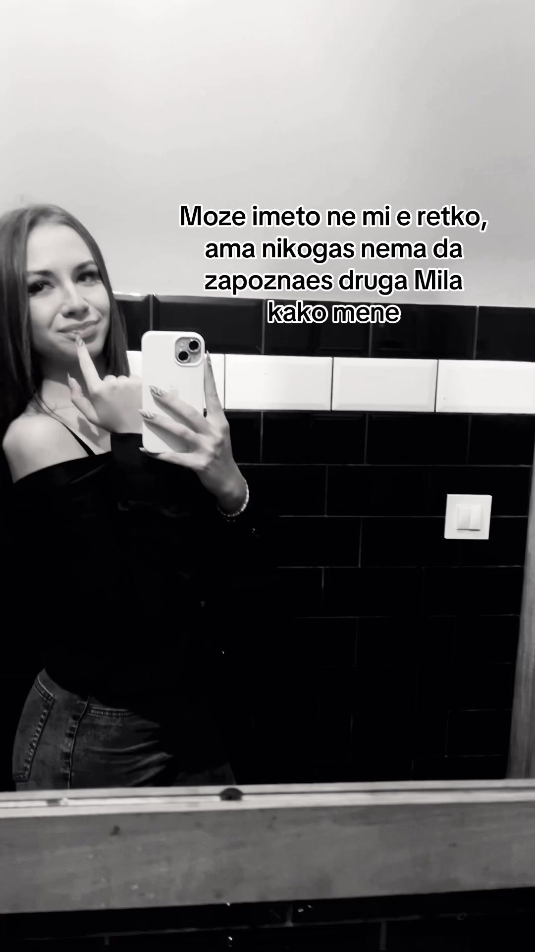 @milaloopsy