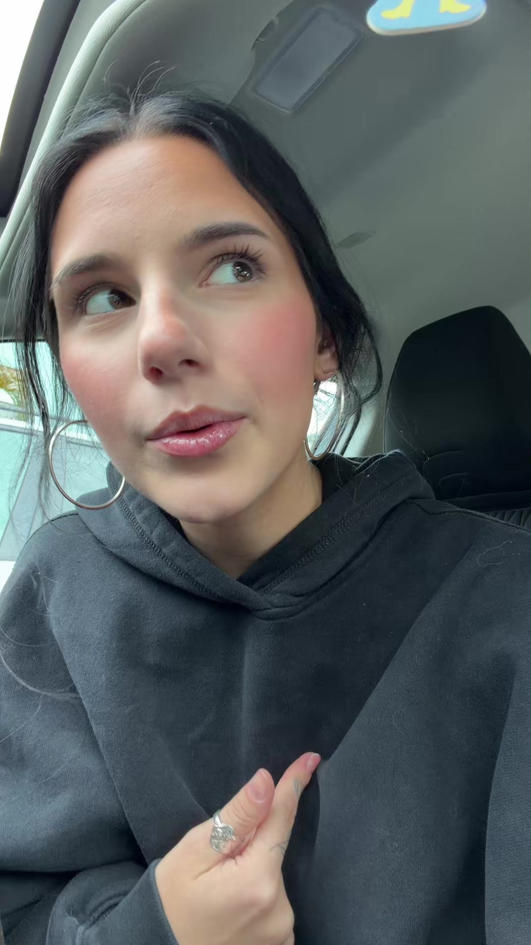 @user375689400