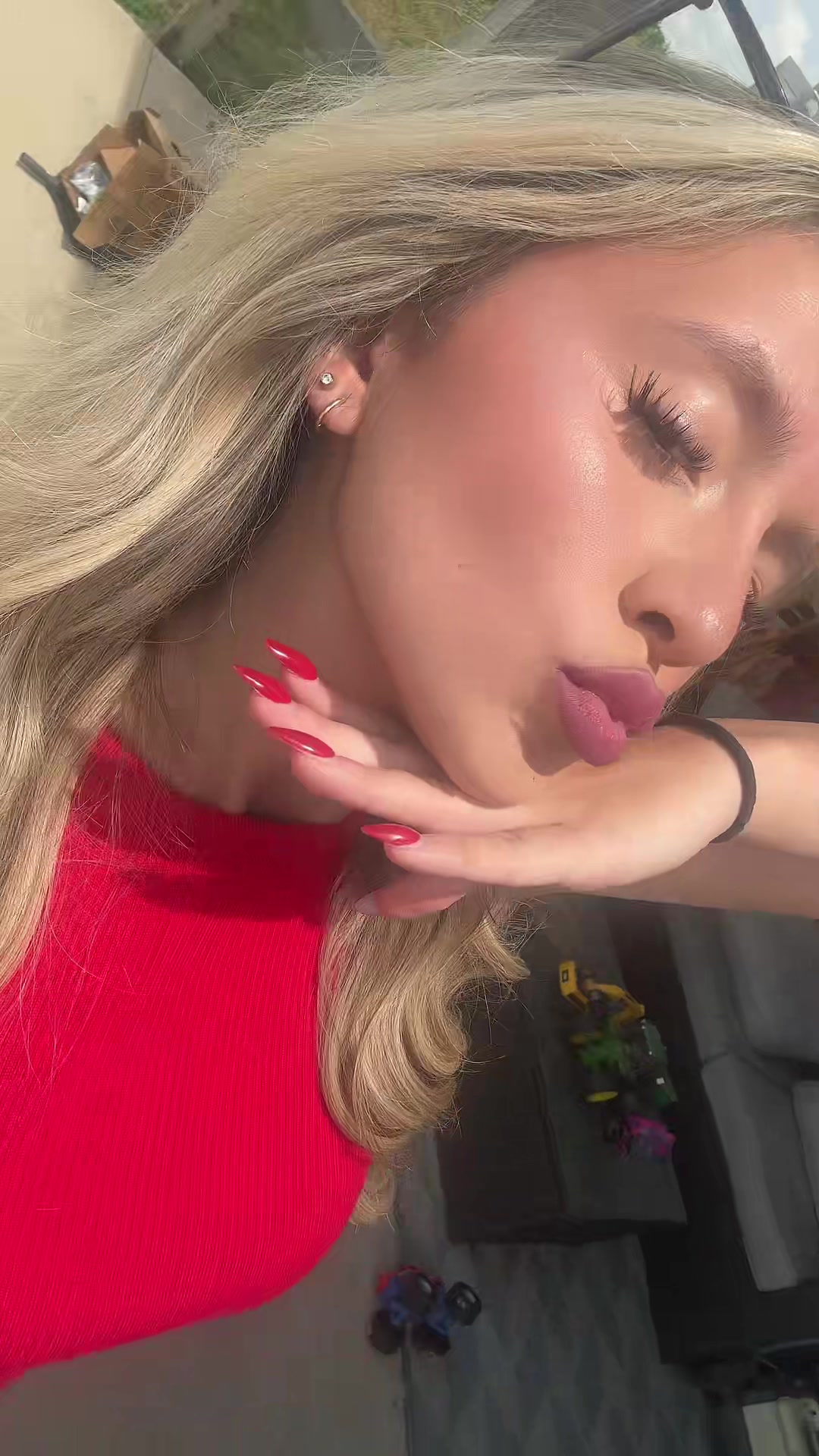 @kiki