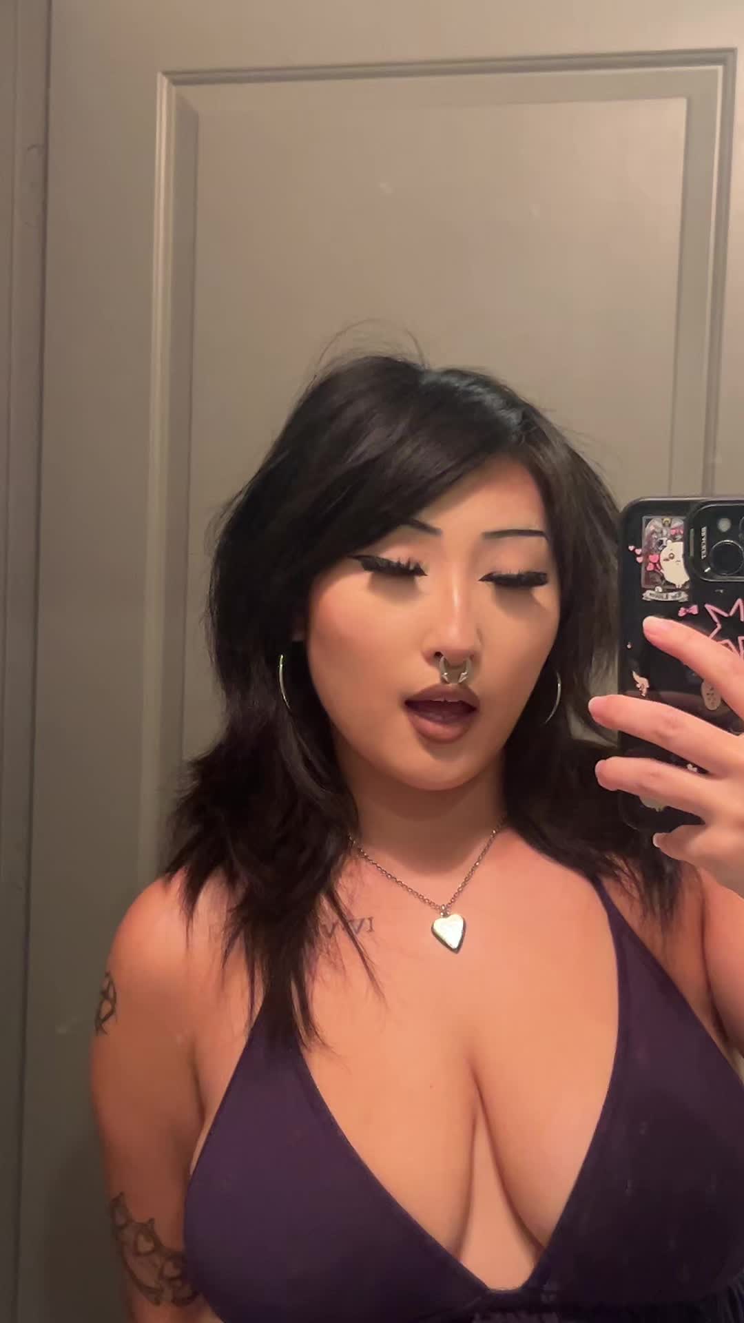 @༺♱༻