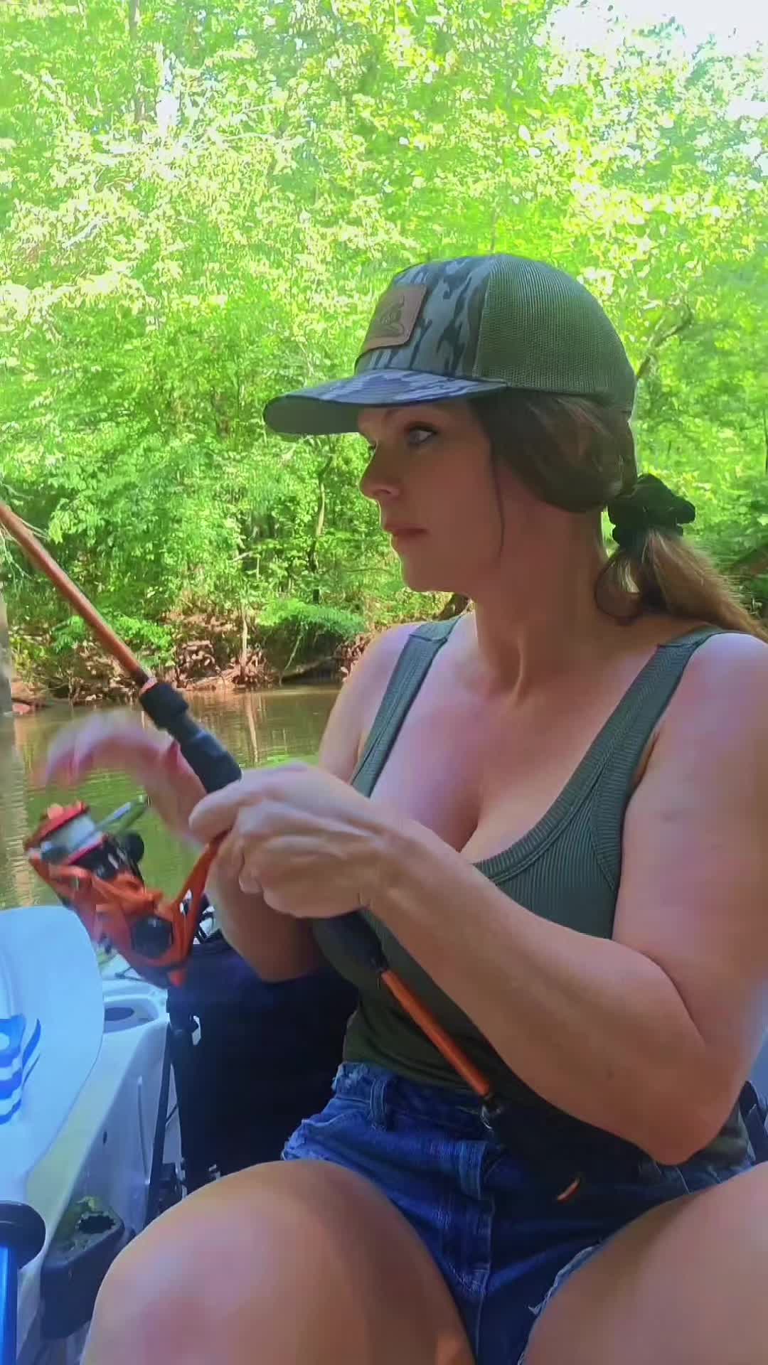 @Sarah Lynn☀️🌹🎣
