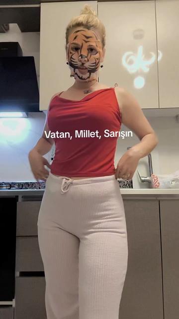 @Song&uuml;ll🇹🇷͜͡✯