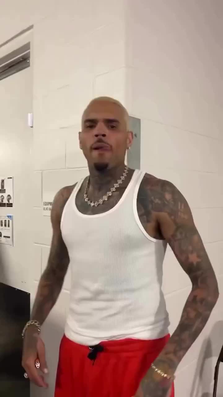 @chrisbreezybrown