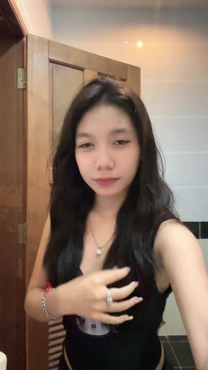 @Nita<3