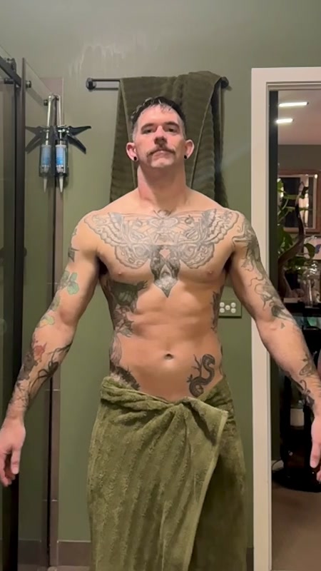 @TheOfficialTRO
