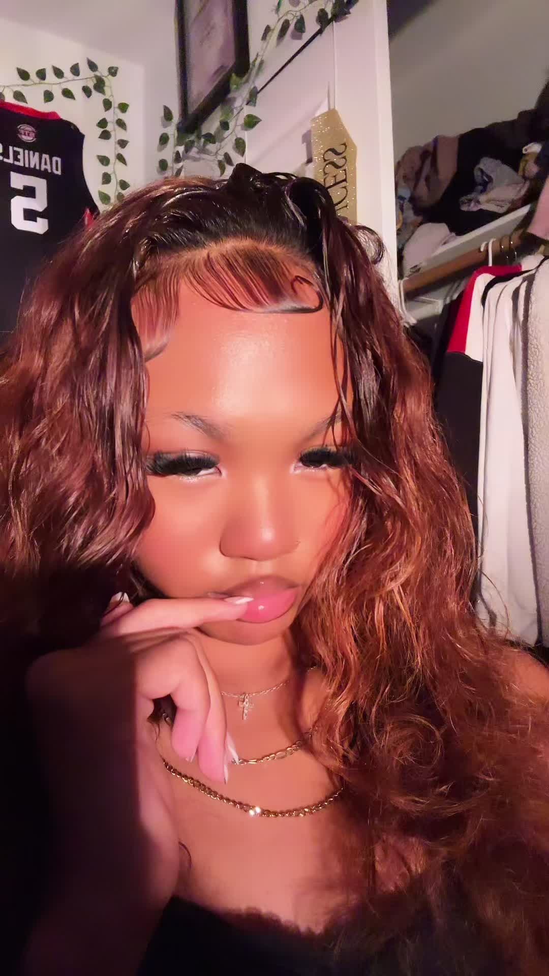 @𝒶𝓎𝓈𝒾𝒶