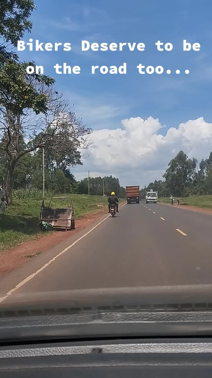 @MitchMitch🇰🇪
