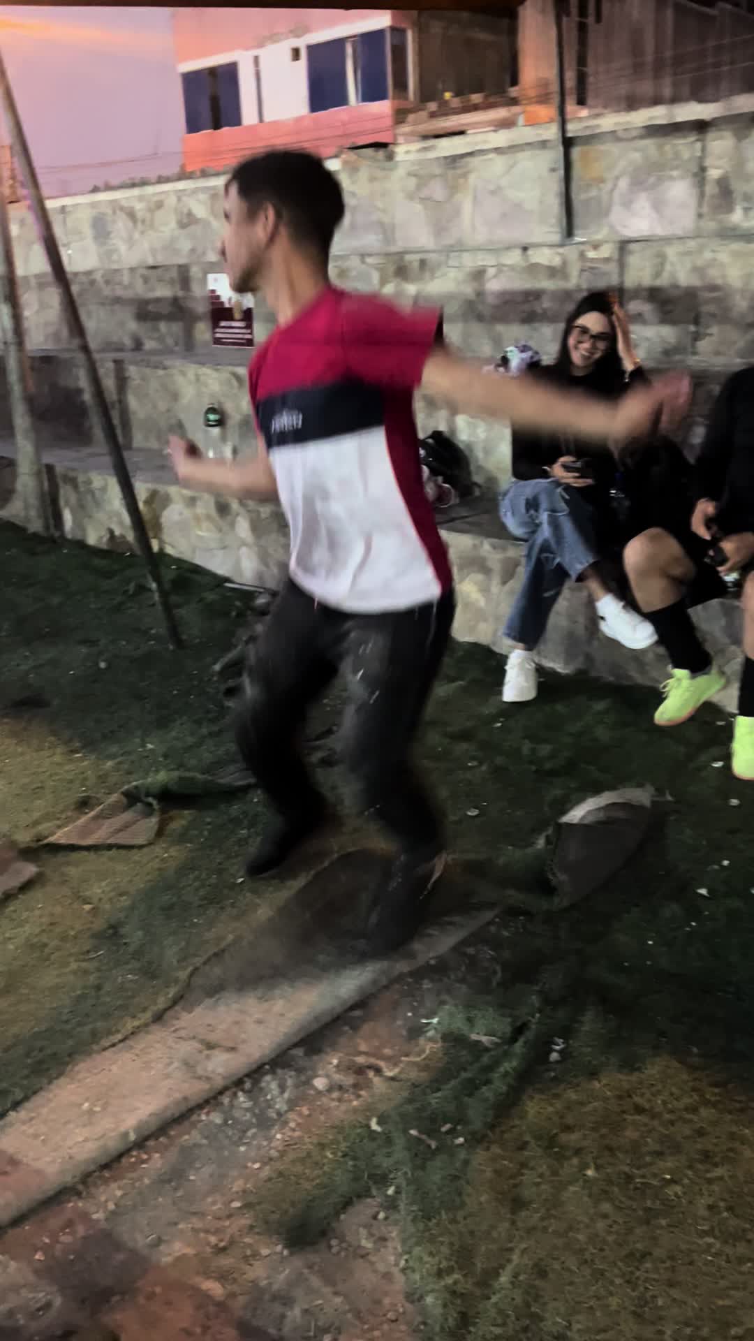 @RJ ZM