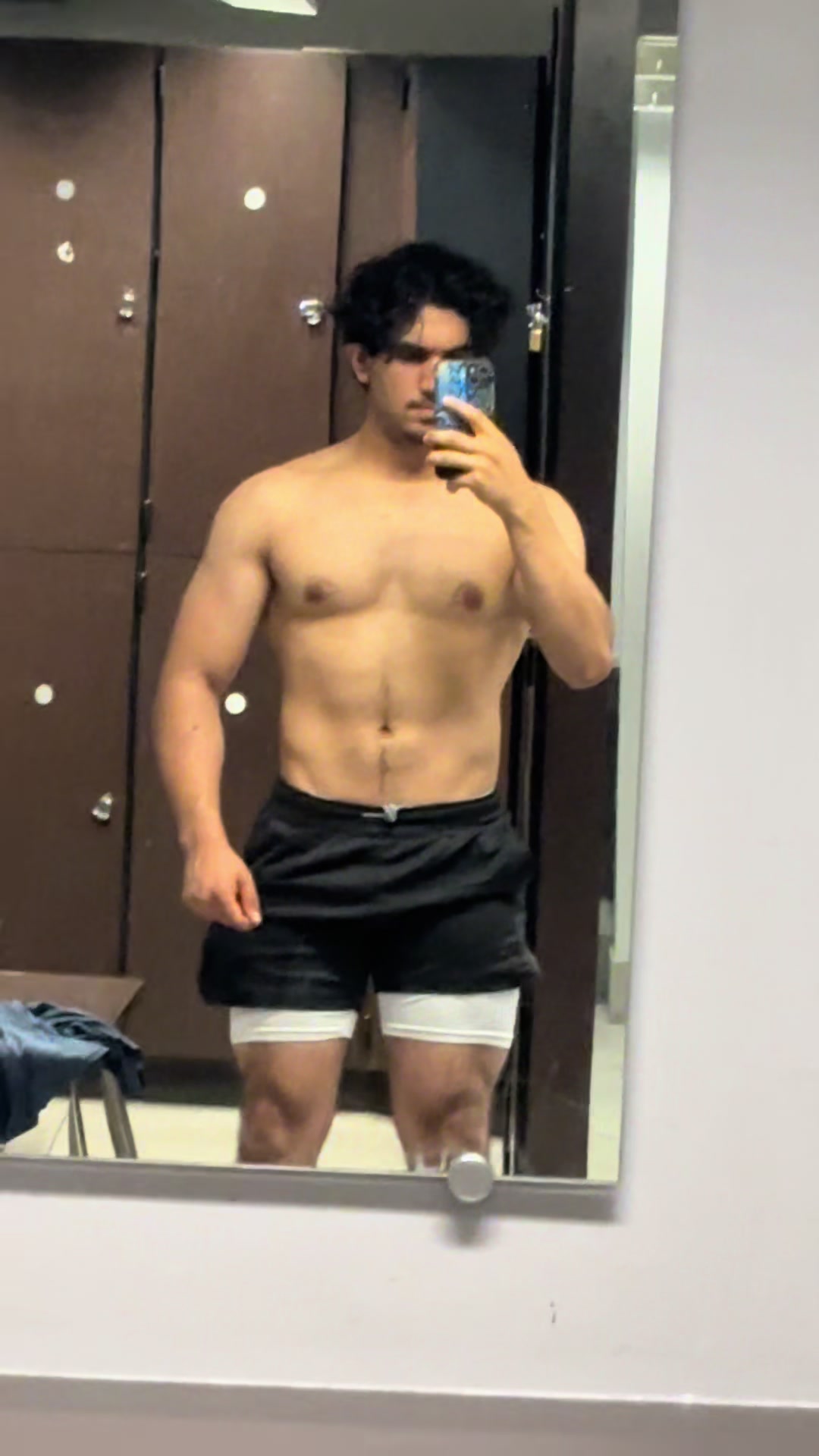 @Physique by sho