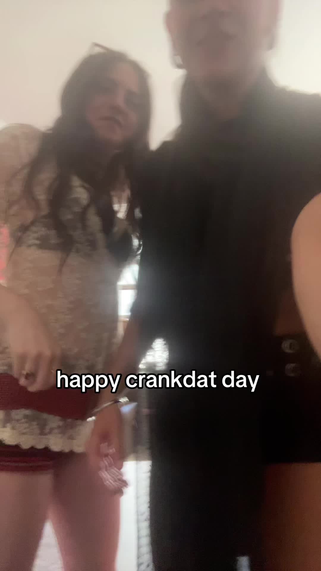 @izzy