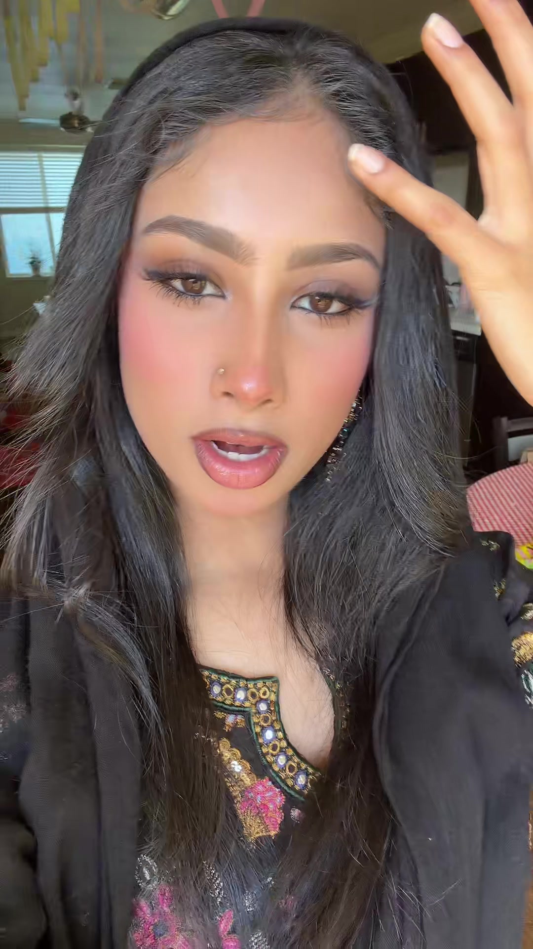 @aaryuhnah
