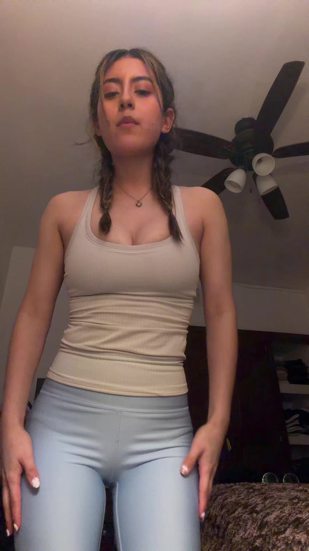 @Angelita