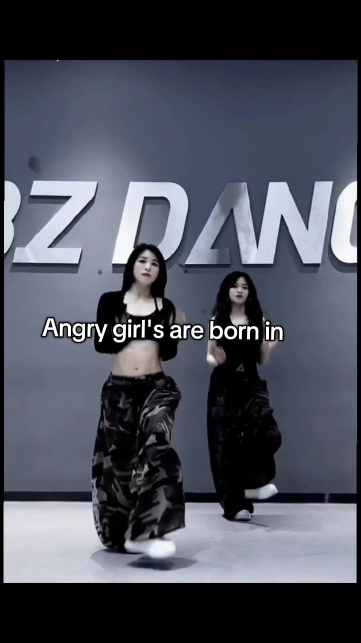 @Girlie