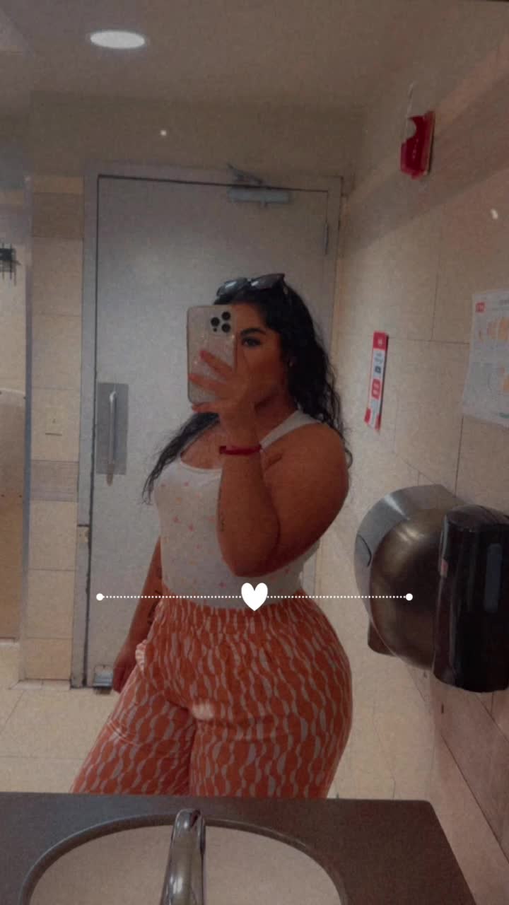@Nora Gutierrez