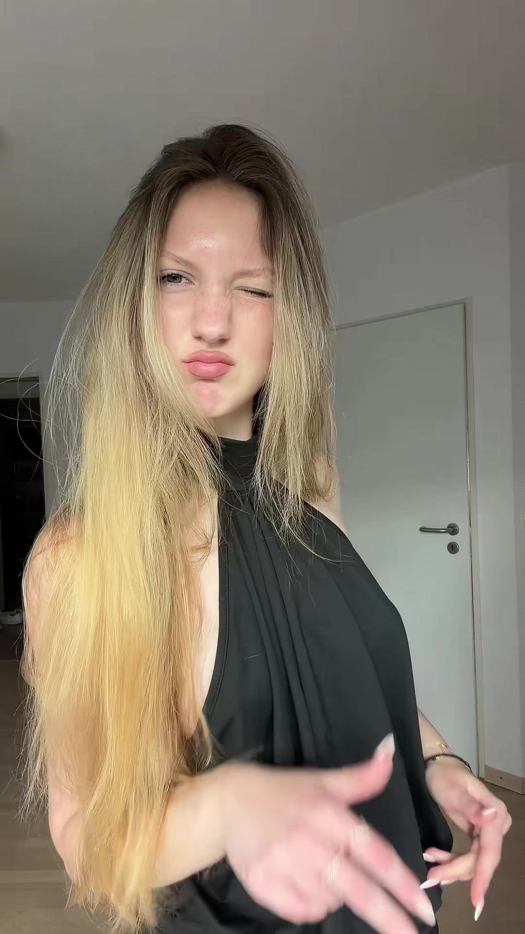 @ника
