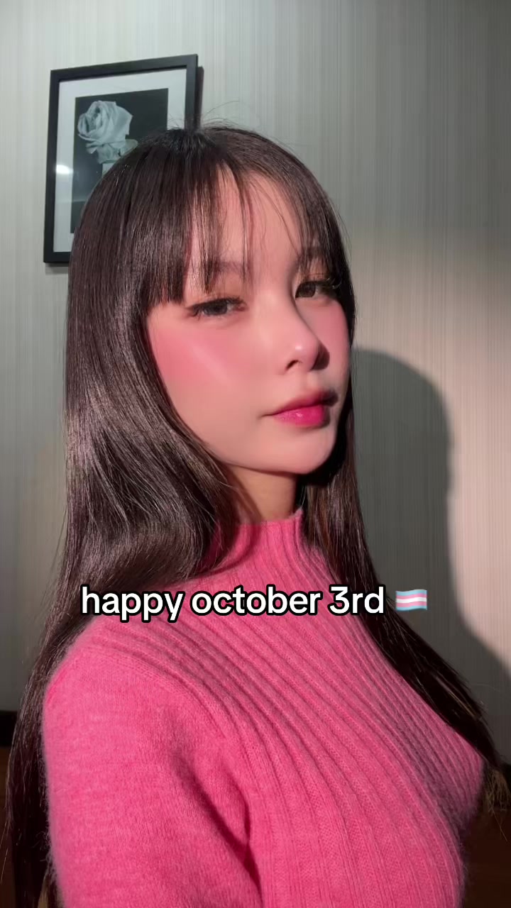 @Ava