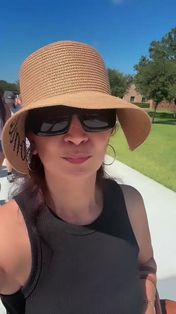 @DawniaVidaDaren