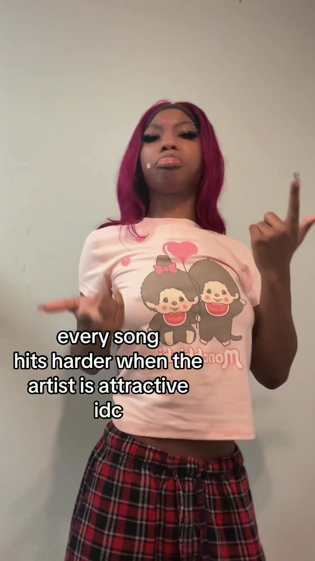 @eenieninii__