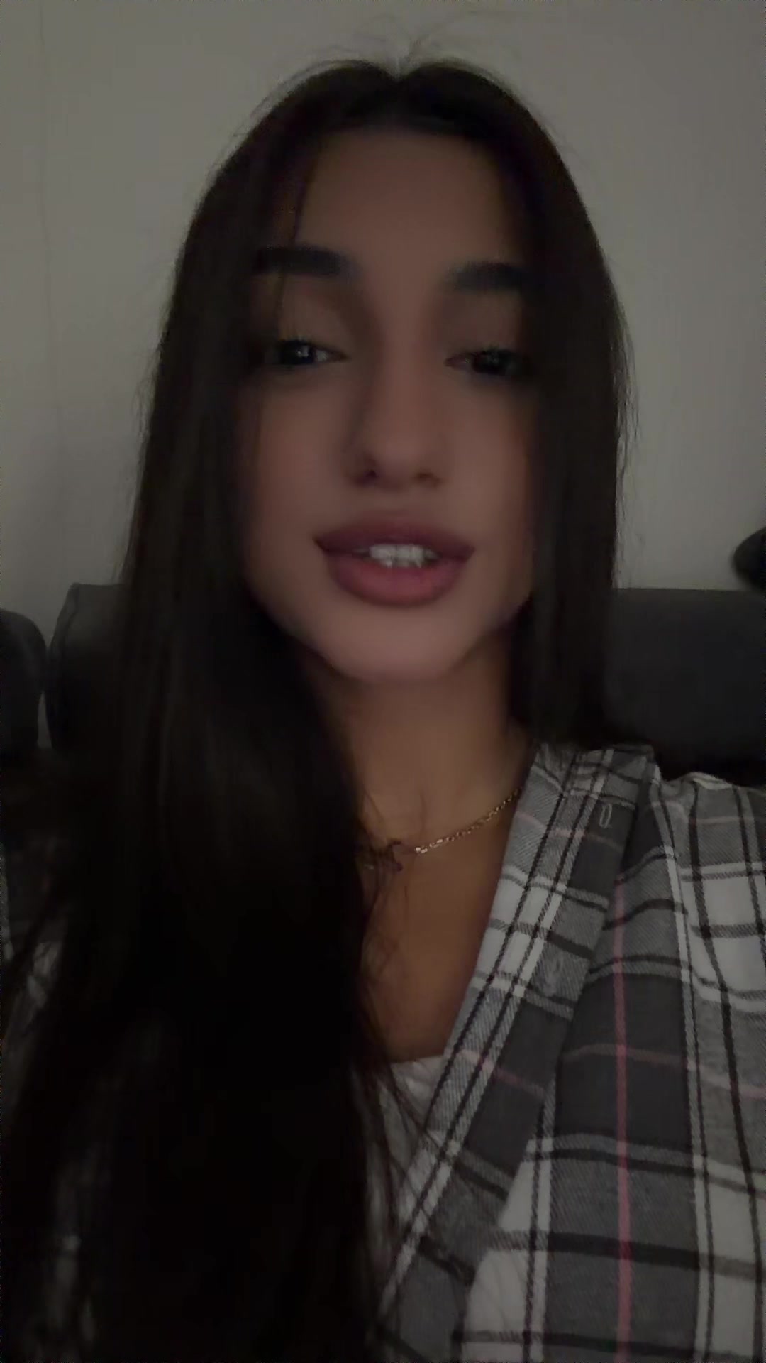 @dianiikkk_