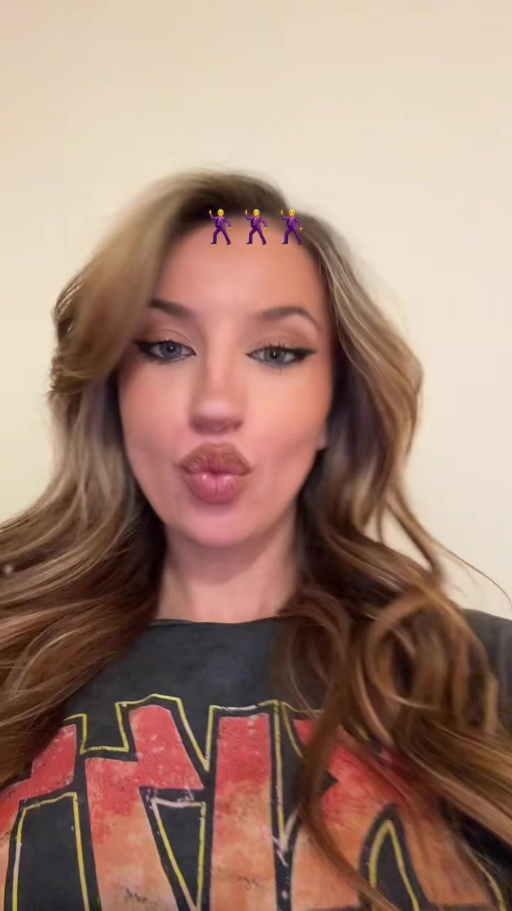 @lou_rqe