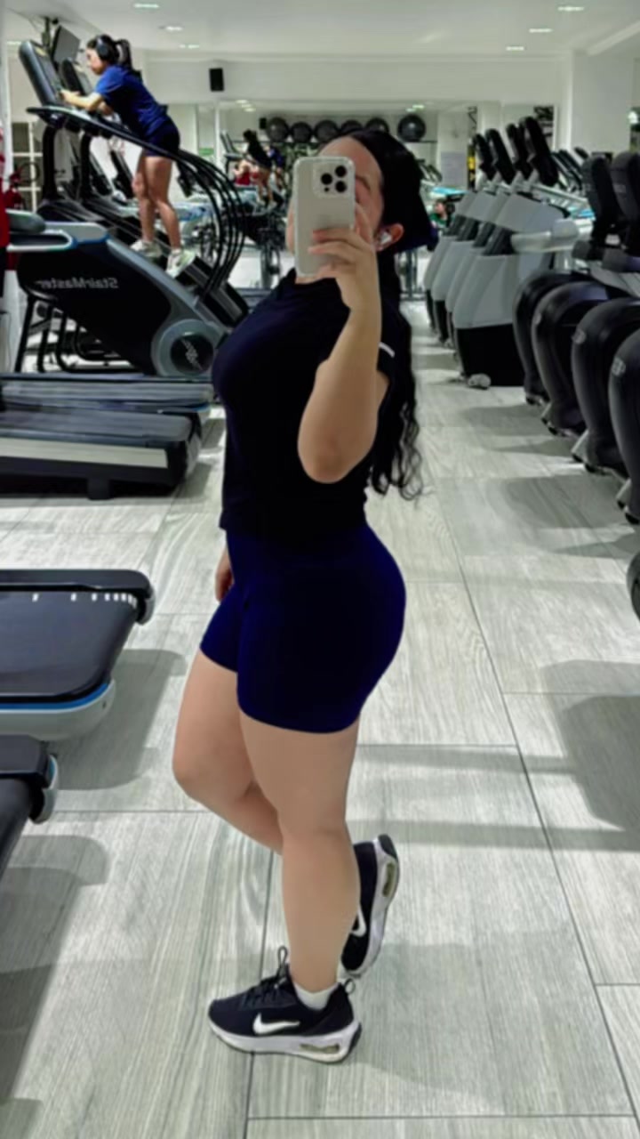 @Emma Montero