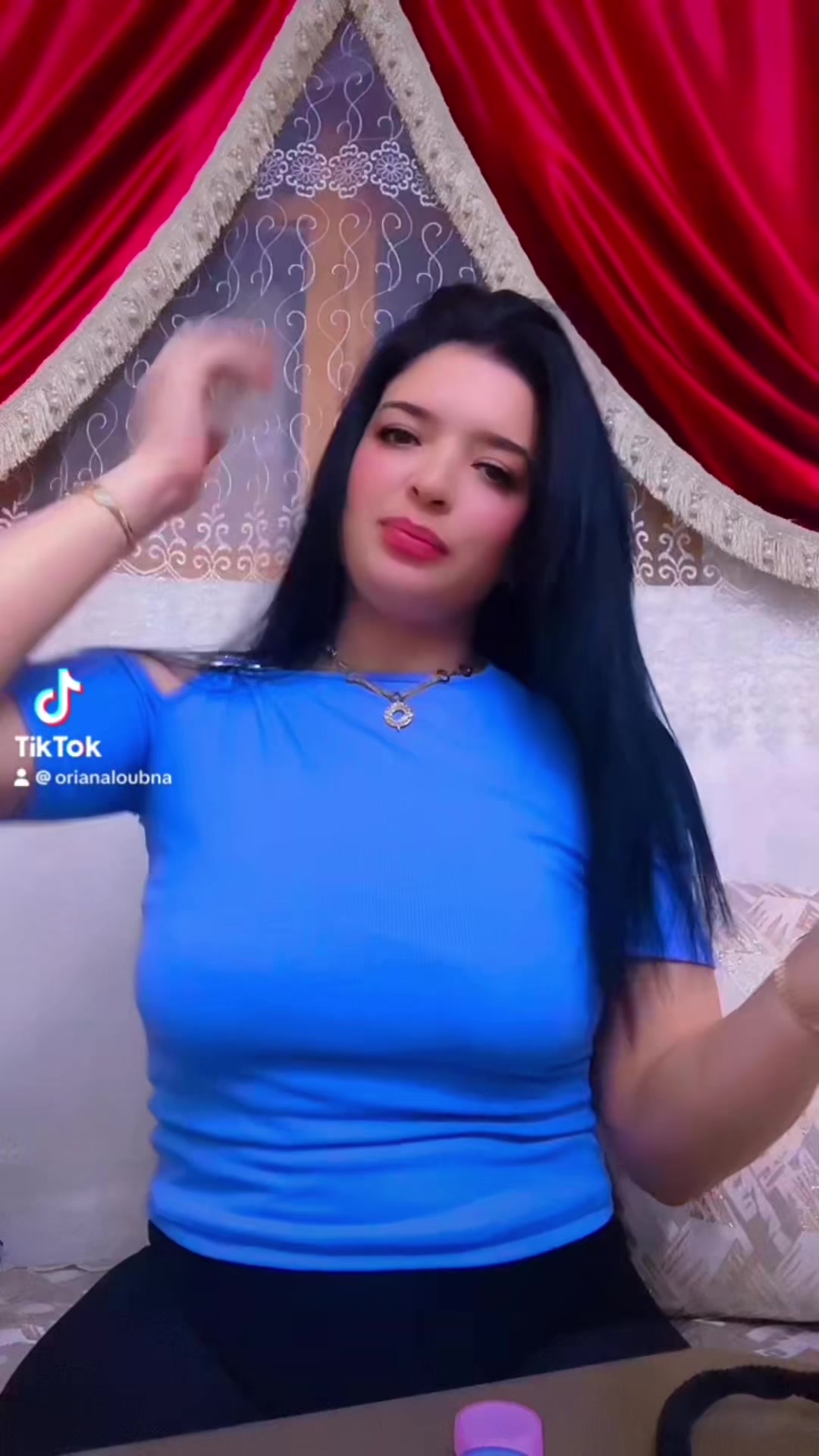 @orianaloubna