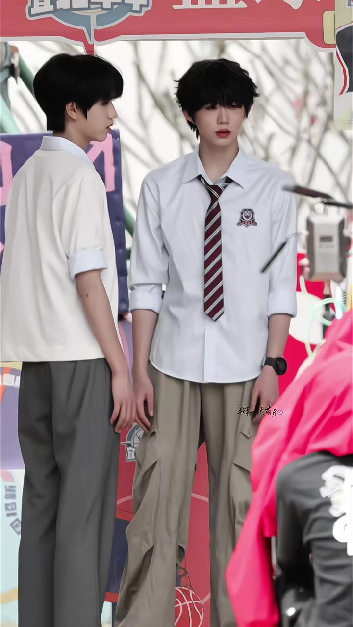 @๐ฌ๐พ๐๐