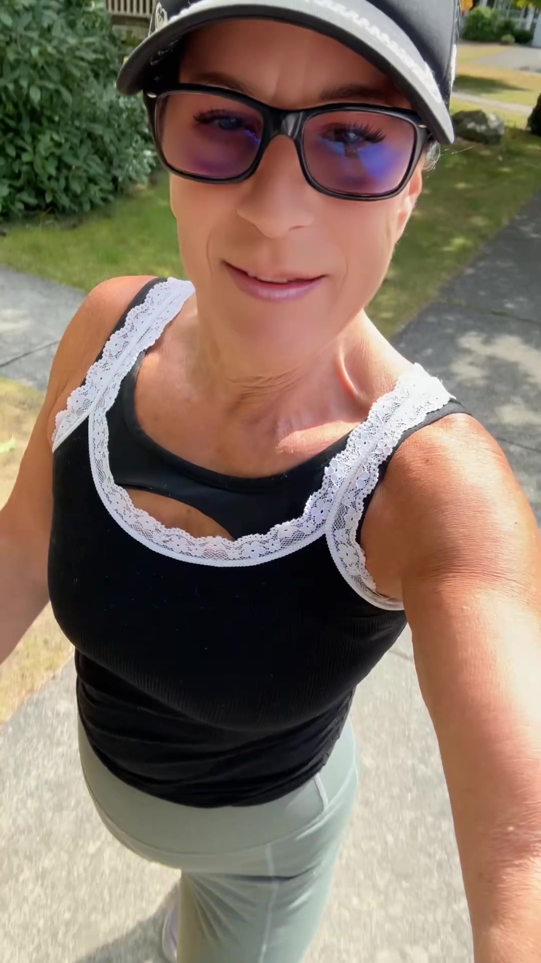 @sharinicholstictoc