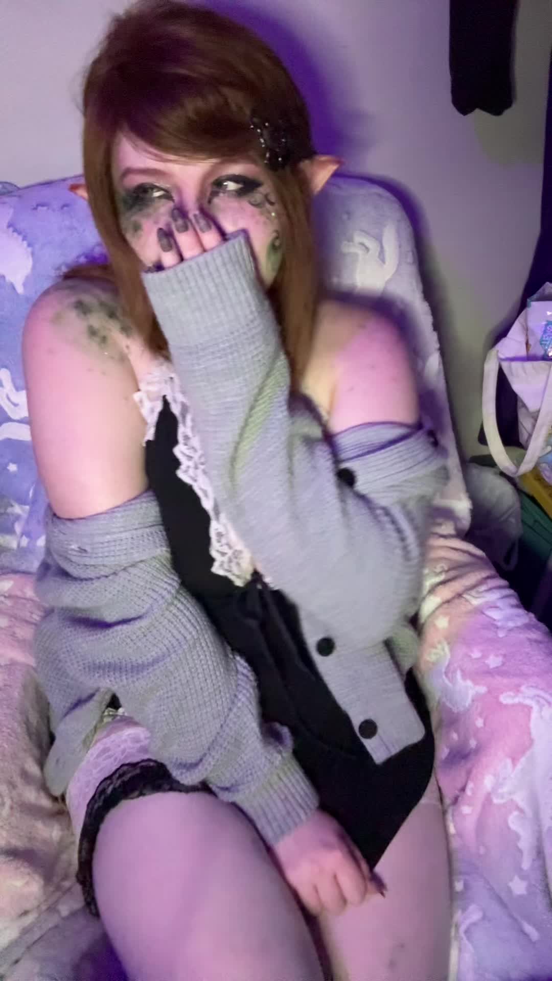 @Zombie &bull; 𒉭