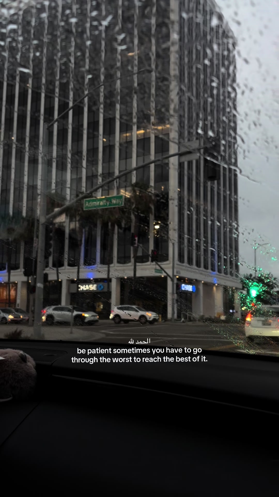 @𝒮