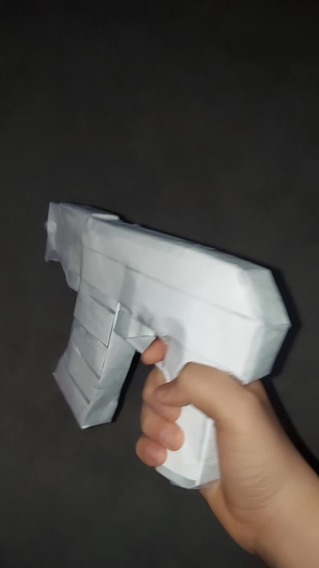 @𝕯𝕿𝖃_.𝕬𝕬𝕯𝕽𝕴𝕬𝕹