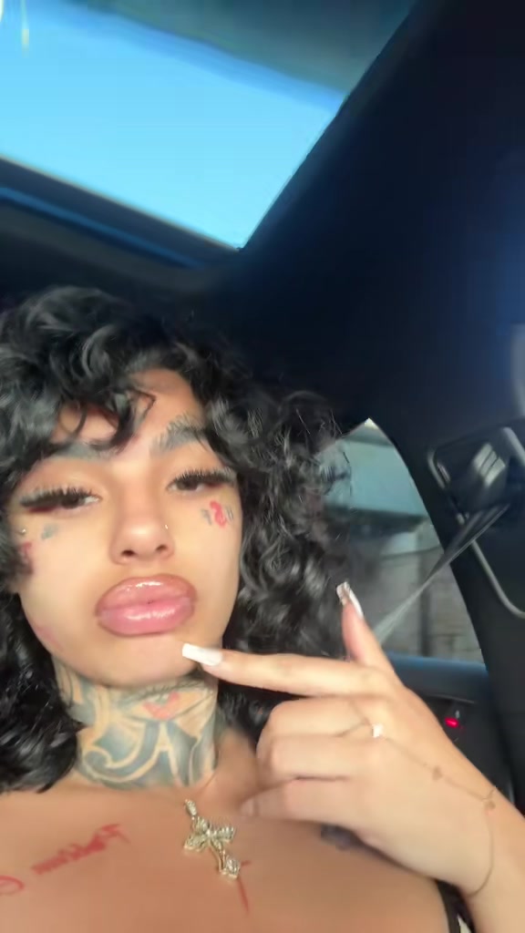 @skrilladoll1