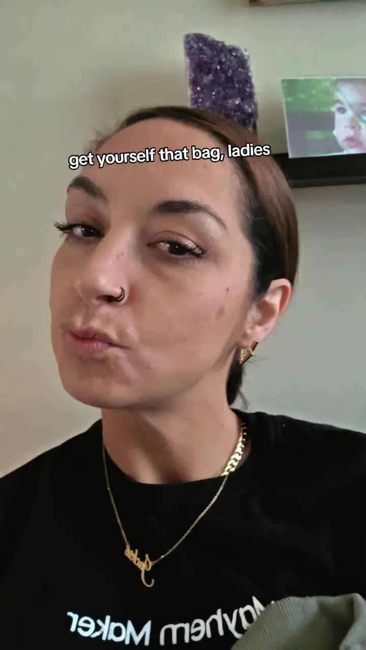 @Jackie A.X.