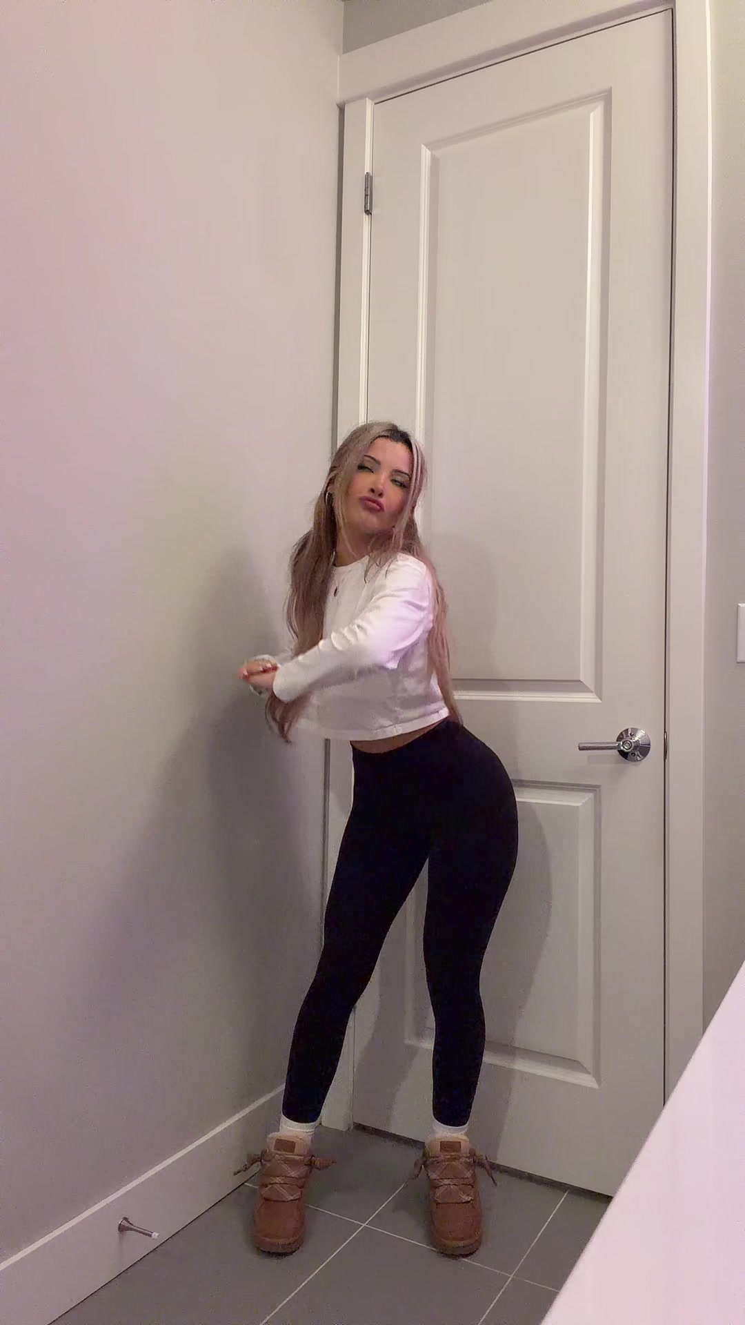 @LILLY🪽